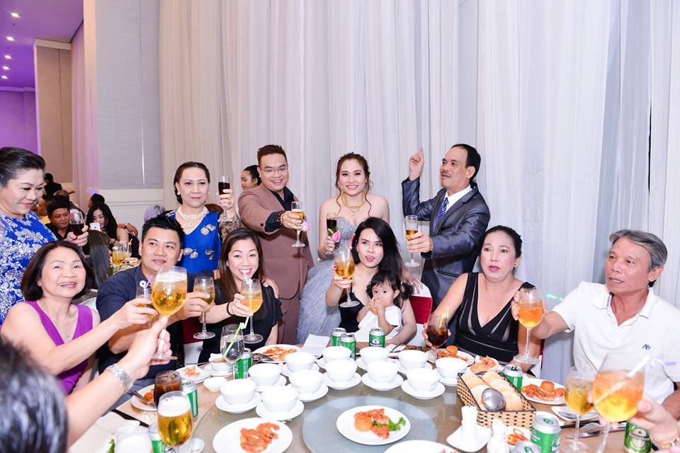 Tafsir Kode Alam Mimpi Datang ke Pesta Pernikahan